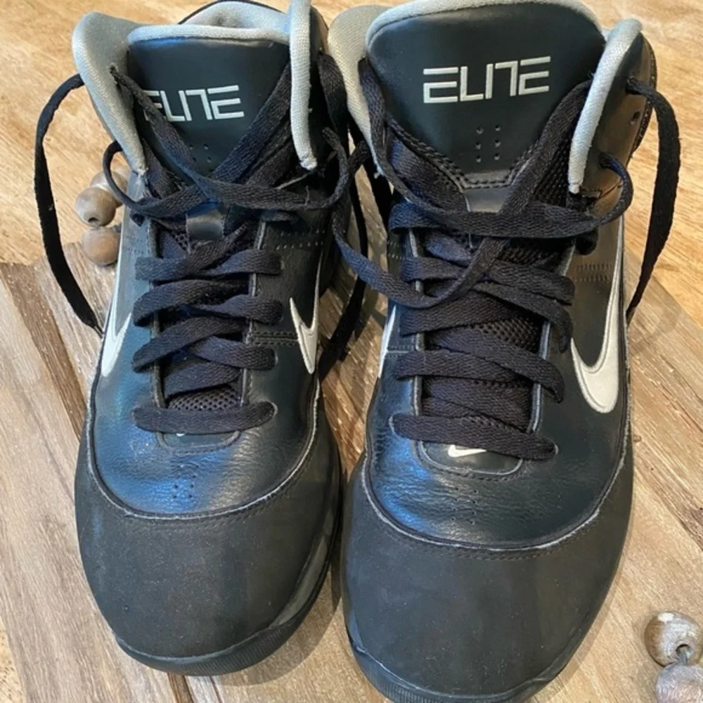 Nike Elite Air Max Black High Top Men’s Size 7.5 Basketball Shoes‎